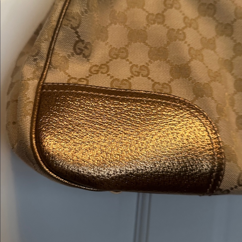 EXCELLENT Condition Gold and brown canvas Gucci Princy Tote - Picture 7 of 16